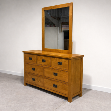Richmond Dresser