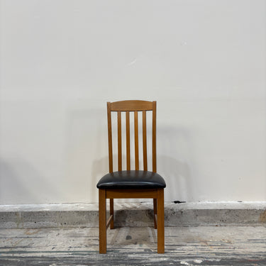 Richmond Dining Chair | Oak Finish