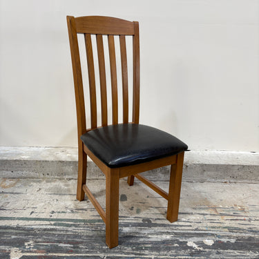 Richmond Dining Chair | Oak Finish