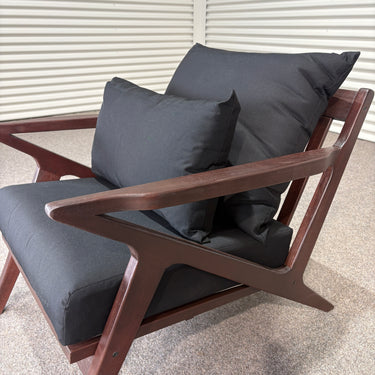 Contemporary Outdoor Armchair | Eucalyptus & Black Cushions