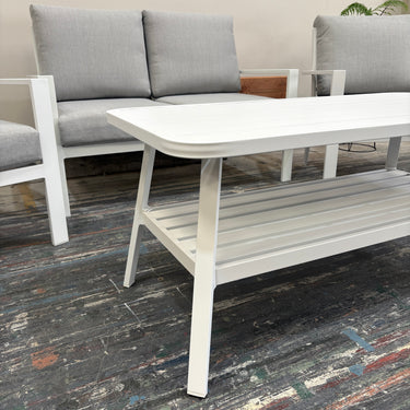 Oliver Outdoor Lounge Set – 4 Piece | Matte White