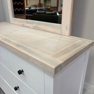 Kinloch Dresser | White