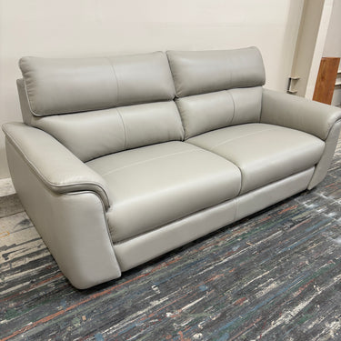 Yumi 2.5-Seater Leather Sofa | light Grey