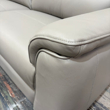 Yumi 2.5-Seater Leather Sofa | light Grey